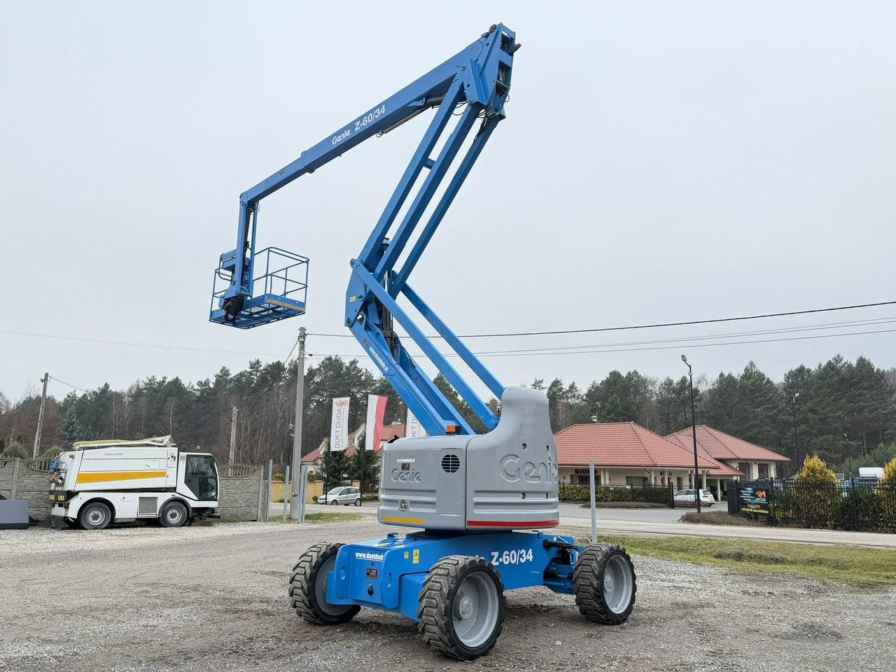 Manitou 200 ATJ Genie Z60/34 PODNOŚNIK PRZEGUBOWY TELEKOPOWY JGL 4x4 4WD - Articulated boom lift: picture 2 Manitou 200 ATJ Genie Z60/34 PODNOŚNIK PRZEGUBOWY TELEKOPOWY JGL 4x4 4WD - Articulated boom lift: picture 2