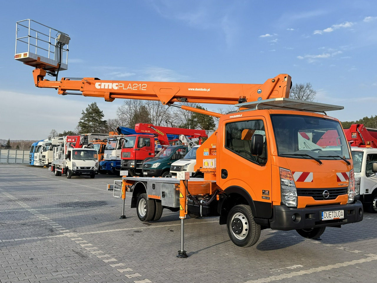 Nissan Cabstar - Truck mounted aerial platform: picture 5 Nissan Cabstar - Truck mounted aerial platform: picture 5