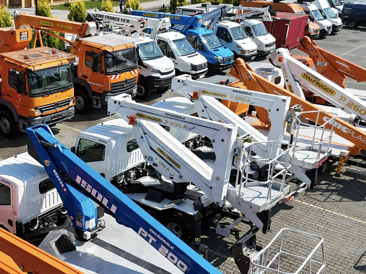 Truck mounted aerial platform Nissan Zwyżka Podnośnik Koszowy 4X4 CABSTAR MAXITY SPRINTER: picture 13