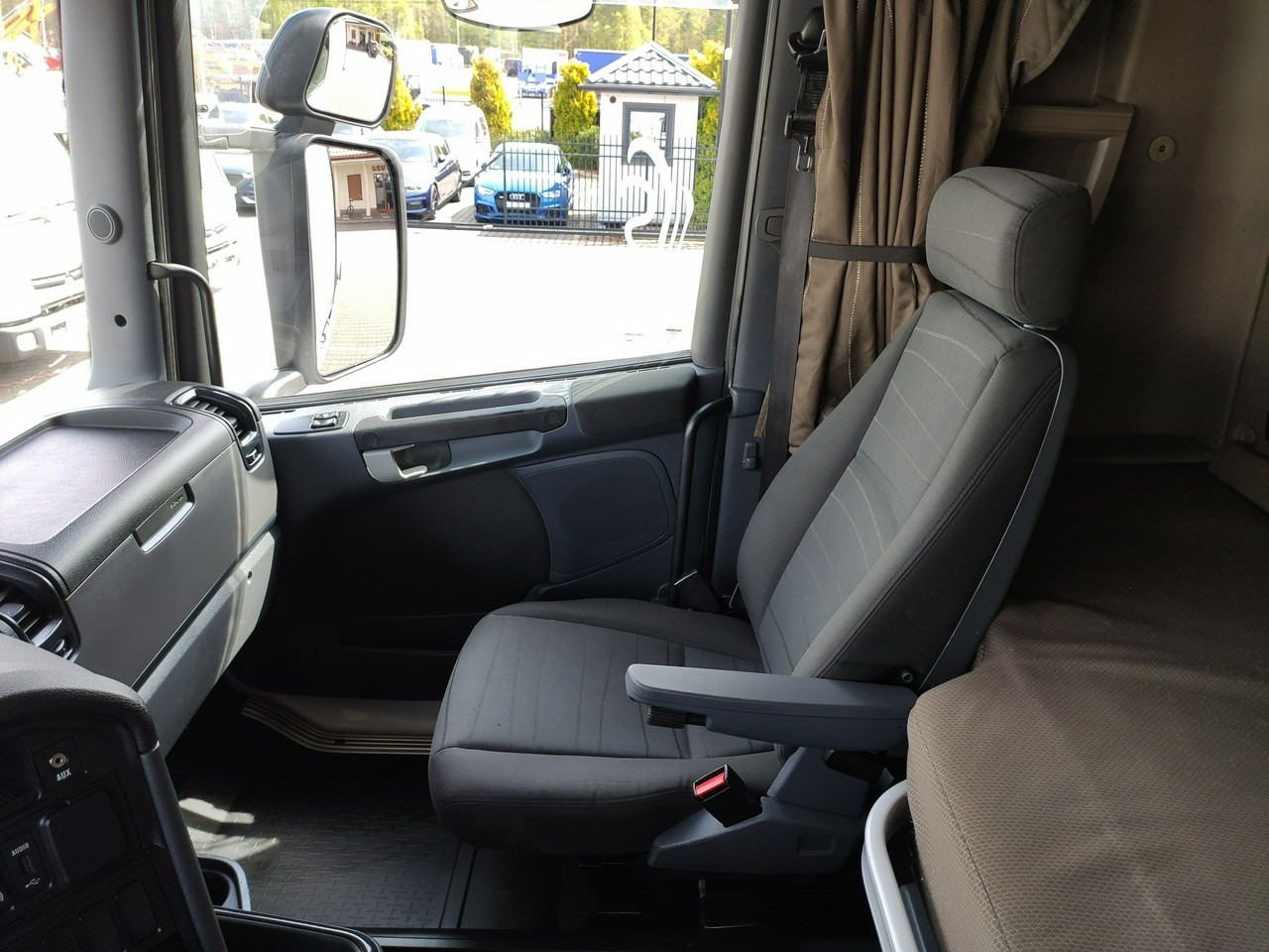 Tractor unit Scania R 450 Topline E6 4x2 Retarder Klima Postojowa !!!: picture 37 Tractor unit Scania R 450 Topline E6 4x2 Retarder Klima Postojowa !!!: picture 37