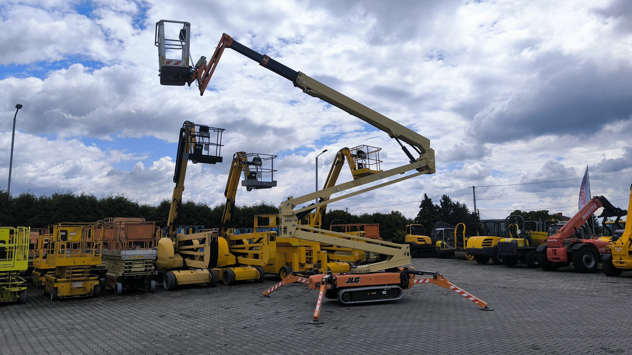 Articulated boom lift JLG X23J: picture 19