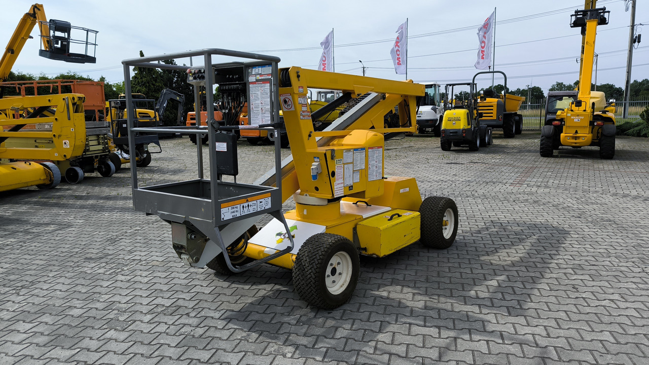 NIFTYLIFT HR 12 NDE - Articulated boom lift: picture 3 NIFTYLIFT HR 12 NDE - Articulated boom lift: picture 3