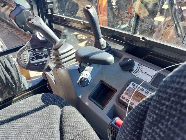 Leasing of Bobcat E 27  Bobcat E 27: picture 11 Leasing of Bobcat E 27  Bobcat E 27: picture 11