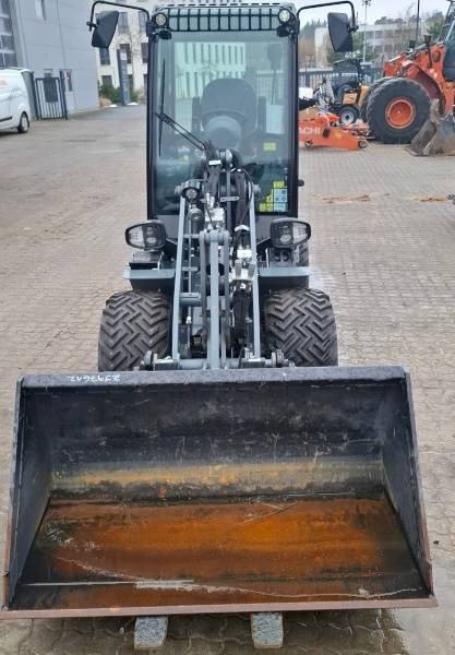 Giant G 2700 E X-Tra Elektro - Skid steer loader: picture 2 Giant G 2700 E X-Tra Elektro - Skid steer loader: picture 2