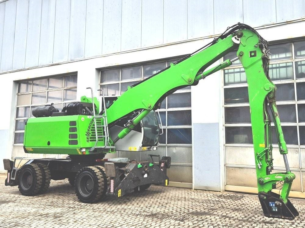 Sennebogen 817 - Material handler: picture 4 Sennebogen 817 - Material handler: picture 4