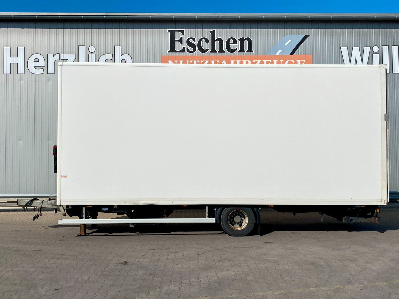 Ackermann Z-KA-F 105/76 | Dautel LBW*Zwillingsreifen*EBS Ackermann Z-KA-F 105/76 | Dautel LBW*Zwillingsreifen*EBS - Closed box trailer: picture 2 Ackermann Z-KA-F 105/76 | Dautel LBW*Zwillingsreifen*EBS Ackermann Z-KA-F 105/76 | Dautel LBW*Zwillingsreifen*EBS - Closed box trailer: picture 2