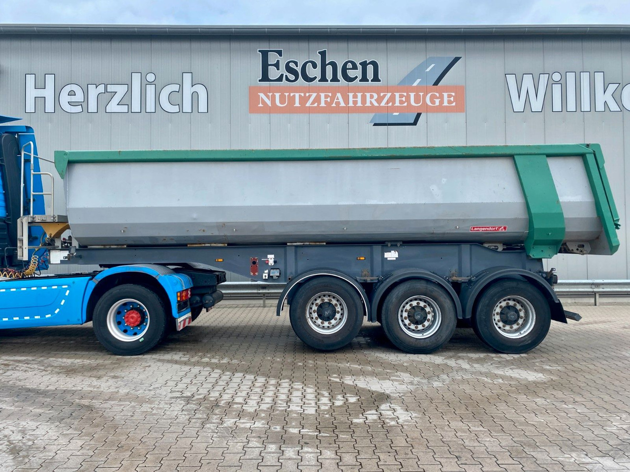 Langendorf SKS-HS 24/29 | Stahl 23m³*Luft-Lift*BPW*EBS - Tipper semi-trailer: picture 2 Langendorf SKS-HS 24/29 | Stahl 23m³*Luft-Lift*BPW*EBS - Tipper semi-trailer: picture 2