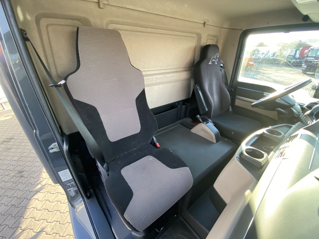 MAN TGL 12.220 4x2 BL / Dautel LBW - Box truck: picture 4 MAN TGL 12.220 4x2 BL / Dautel LBW - Box truck: picture 4