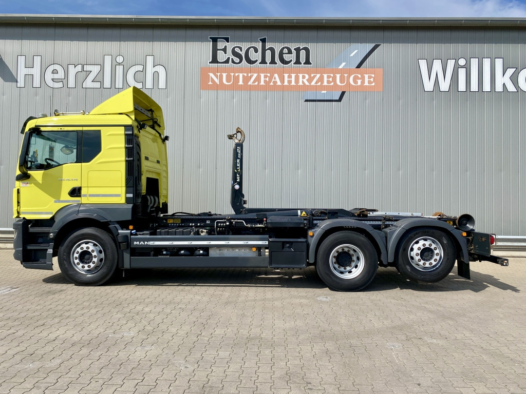 MAN TGS 26.470 6x2-4 BL - Hook lift truck: picture 3 MAN TGS 26.470 6x2-4 BL - Hook lift truck: picture 3