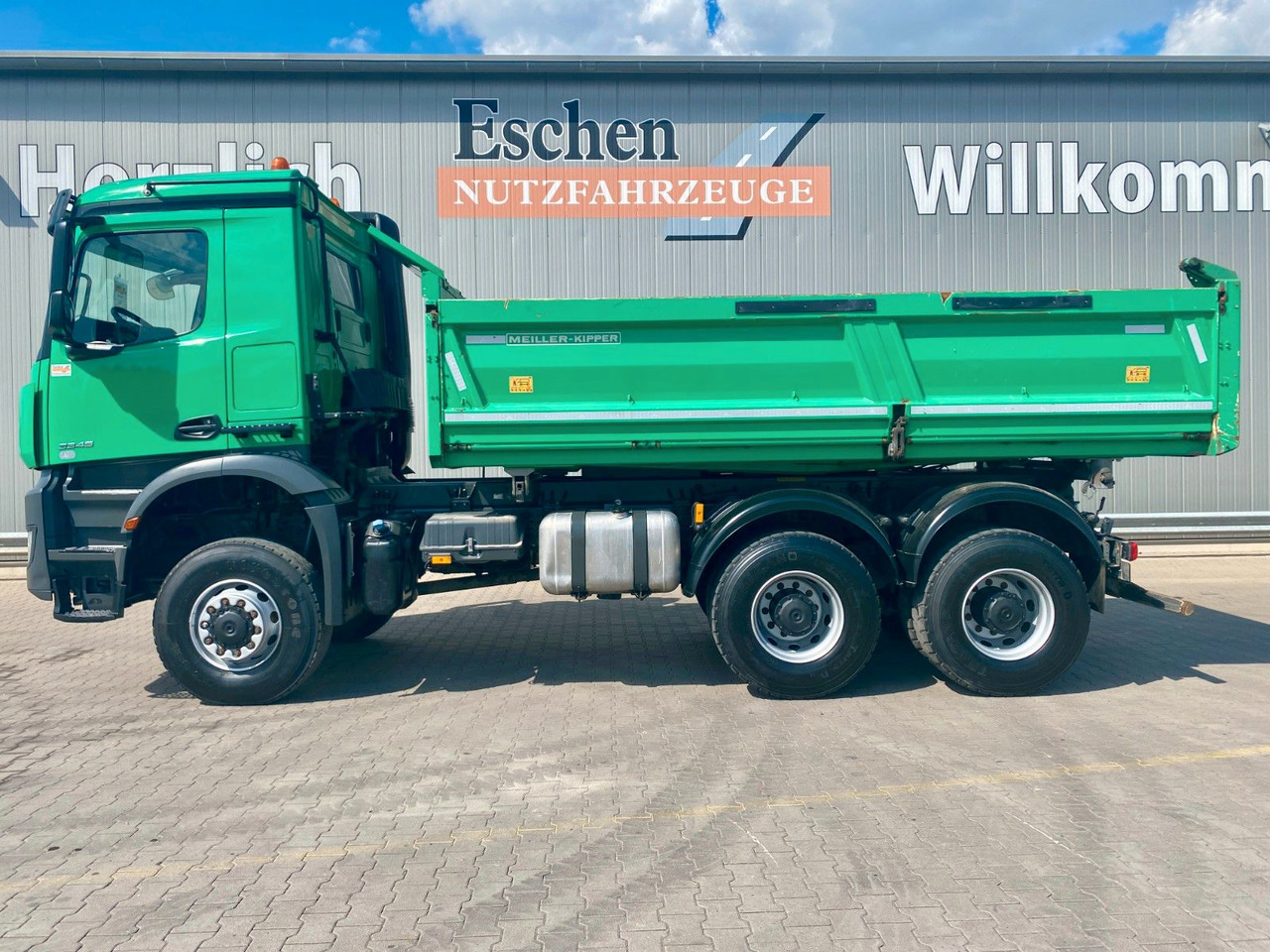 Mercedes-Benz 3345 Arocs 6x6 | MEILLER*Bordmatik*AHK*Blatt*AC - Tipper: picture 3 Mercedes-Benz 3345 Arocs 6x6 | MEILLER*Bordmatik*AHK*Blatt*AC - Tipper: picture 3
