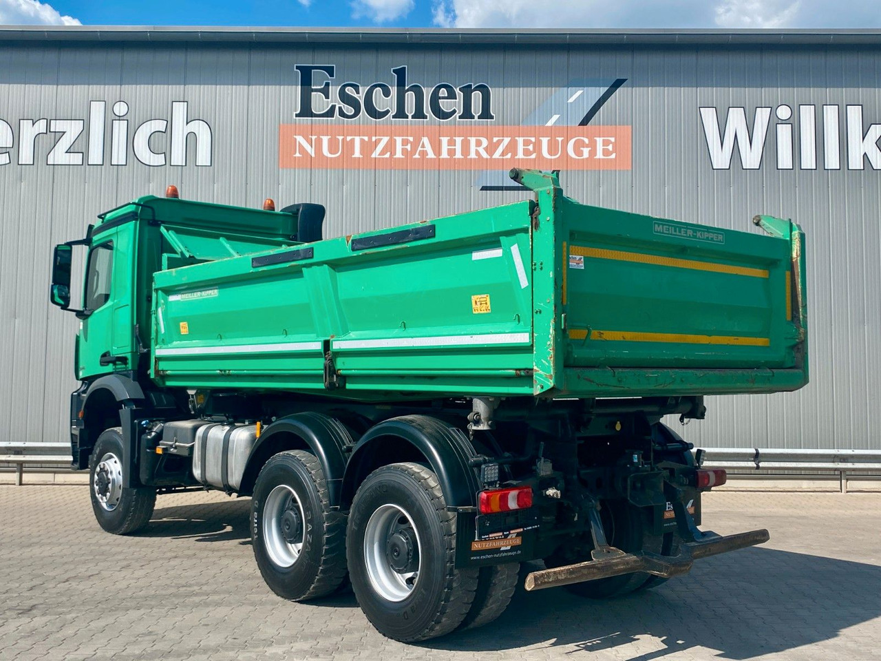 Mercedes-Benz 3345 Arocs 6x6 | MEILLER*Bordmatik*AHK*Blatt*AC - Tipper: picture 4 Mercedes-Benz 3345 Arocs 6x6 | MEILLER*Bordmatik*AHK*Blatt*AC - Tipper: picture 4