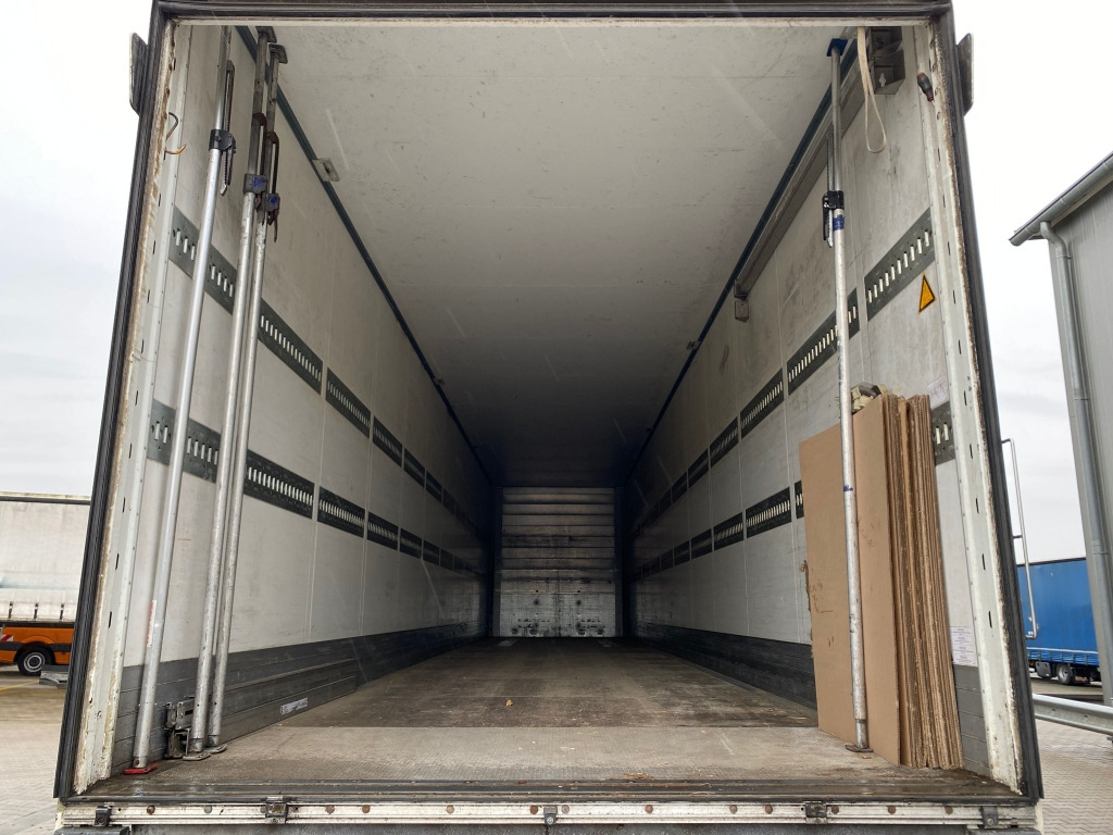 Schmitz SCB S3B / BÄR-LBW - Closed box semi-trailer: picture 4 Schmitz SCB S3B / BÄR-LBW - Closed box semi-trailer: picture 4