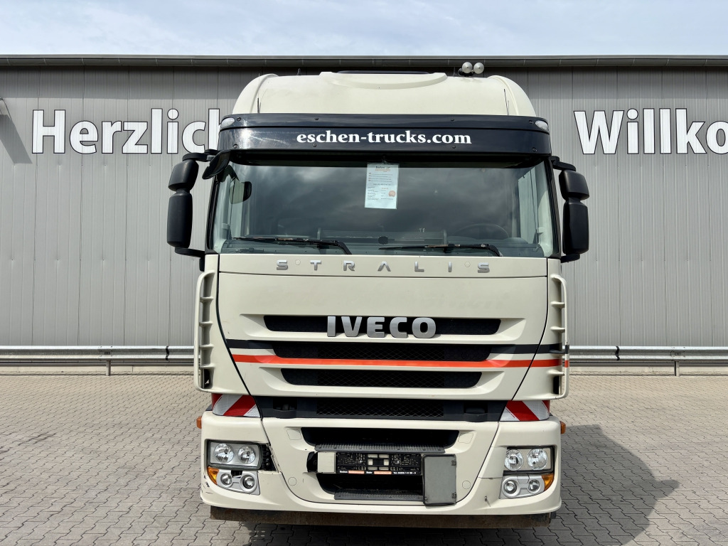 Leasing of Iveco AS 440 S 46 T/P Iveco AS 440 S 46 T/P: picture 8