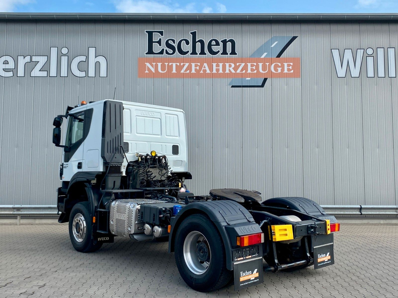 Iveco AT 400/450 4x4 | Trakker*Retarder*Hydraulik*ALU - Tractor unit: picture 3 Iveco AT 400/450 4x4 | Trakker*Retarder*Hydraulik*ALU - Tractor unit: picture 3