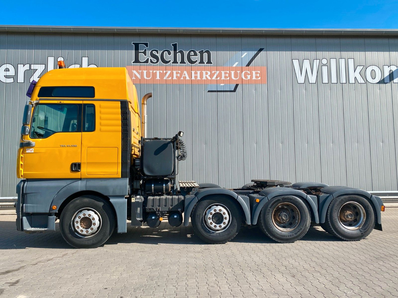 MAN TGA 41.530 8x4/4 BLS | XXL*Wandler*Hydraulik*AC - Tractor unit: picture 2 MAN TGA 41.530 8x4/4 BLS | XXL*Wandler*Hydraulik*AC - Tractor unit: picture 2