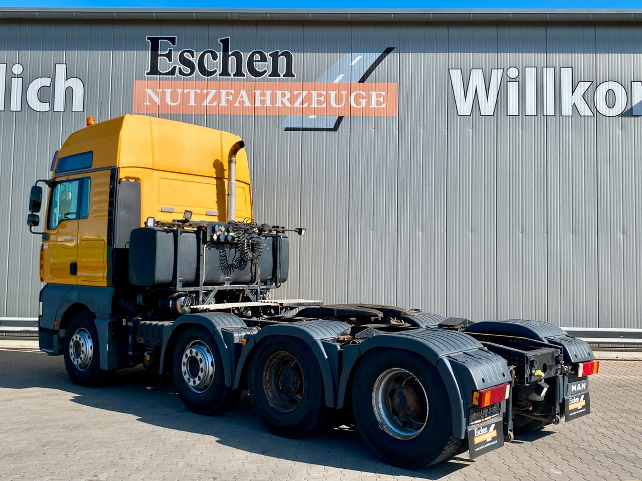 MAN TGA 41.530 8x4/4 BLS | XXL*Wandler*Hydraulik*AC - Tractor unit: picture 3 MAN TGA 41.530 8x4/4 BLS | XXL*Wandler*Hydraulik*AC - Tractor unit: picture 3
