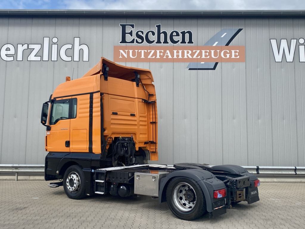 MAN TGX 18.440 4x2 LLS-U Lowliner - Tractor unit: picture 3 MAN TGX 18.440 4x2 LLS-U Lowliner - Tractor unit: picture 3