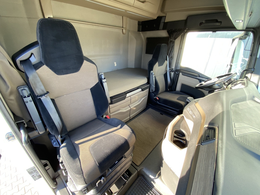 Tractor unit MAN TGX 18.510 4x2 BL: picture 14