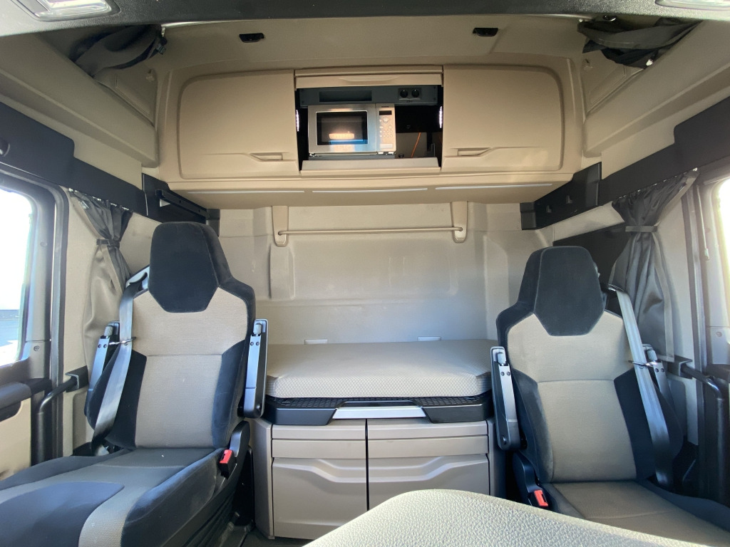 Tractor unit MAN TGX 18.510 4x2 BL: picture 13