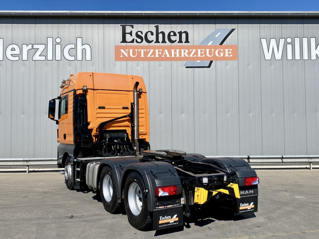 MAN TGX 33.580 6x4 BLS - Tractor unit: picture 3 MAN TGX 33.580 6x4 BLS - Tractor unit: picture 3