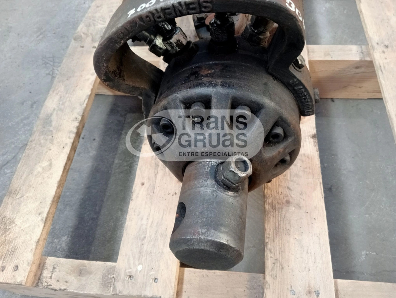 Rotator Kinshofer ocasión 4.500 Kg - Attachment: picture 2 Rotator Kinshofer ocasión 4.500 Kg - Attachment: picture 2