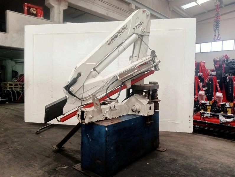 Grúa Bonfiglioli P.7200L - Truck mounted crane for Truck: picture 4 Grúa Bonfiglioli P.7200L - Truck mounted crane for Truck: picture 4