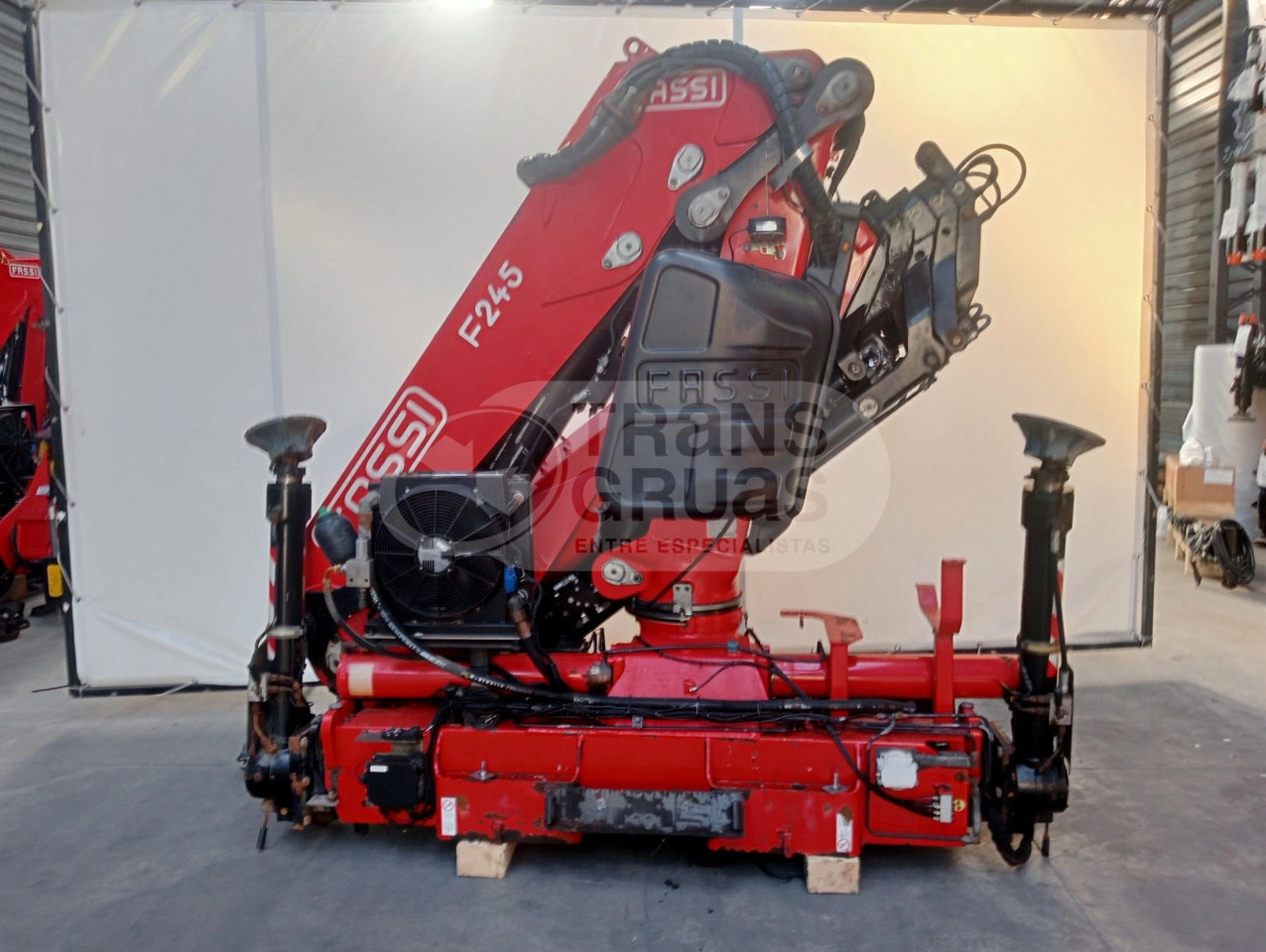 Grúa hidráulica Fassi F245A.2.25 - Truck mounted crane: picture 2 Grúa hidráulica Fassi F245A.2.25 - Truck mounted crane: picture 2