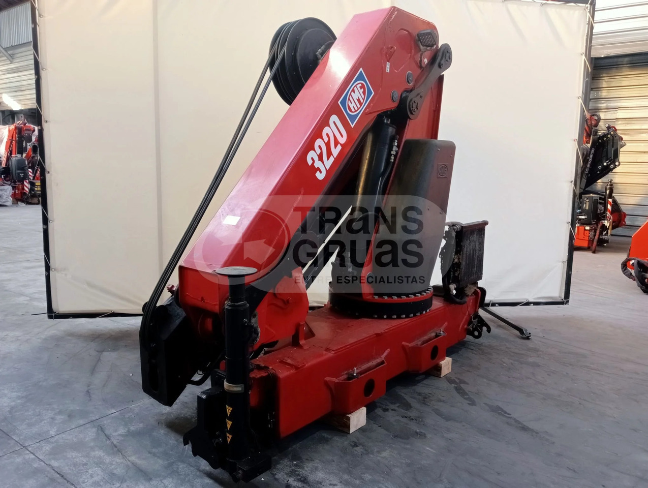 Grúa hidráulica HMF 3220 K - Truck mounted crane: picture 4 Grúa hidráulica HMF 3220 K - Truck mounted crane: picture 4