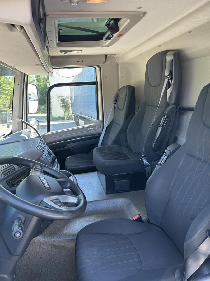 DAF CF 340 - Box truck: picture 3 DAF CF 340 - Box truck: picture 3