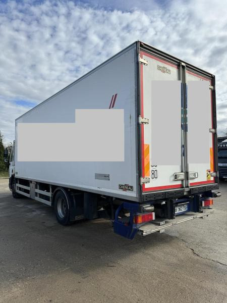 DAF CF75 - Refrigerated truck: picture 3 DAF CF75 - Refrigerated truck: picture 3