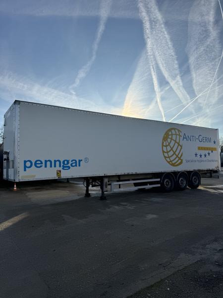 Fruehauf - Closed box semi-trailer: picture 4 Fruehauf - Closed box semi-trailer: picture 4