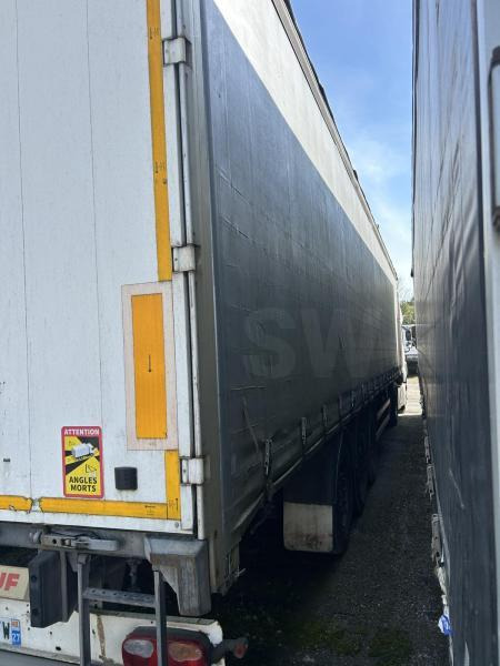 Fruehauf - Curtainsider semi-trailer: picture 2 Fruehauf - Curtainsider semi-trailer: picture 2