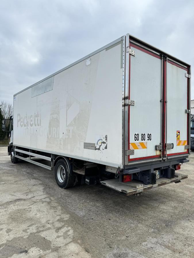 Iveco Eurocargo 160E30 - Refrigerated truck: picture 5 Iveco Eurocargo 160E30 - Refrigerated truck: picture 5