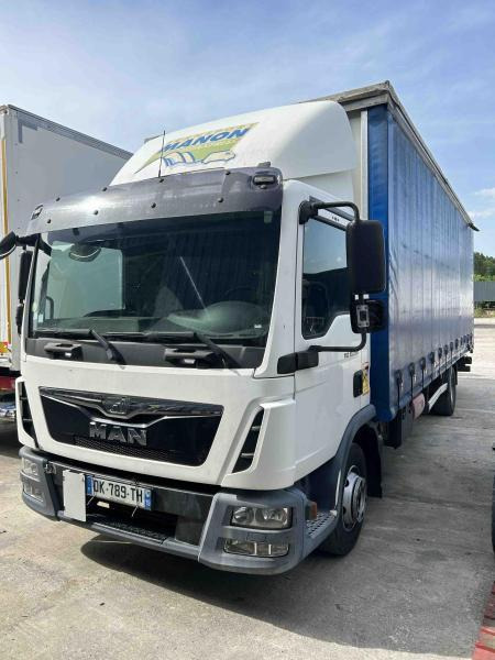 MAN TGL 12.250 - Curtain side truck: picture 2 MAN TGL 12.250 - Curtain side truck: picture 2