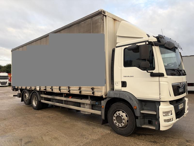 MAN TGM 26.320 - Curtain side truck: picture 3 MAN TGM 26.320 - Curtain side truck: picture 3