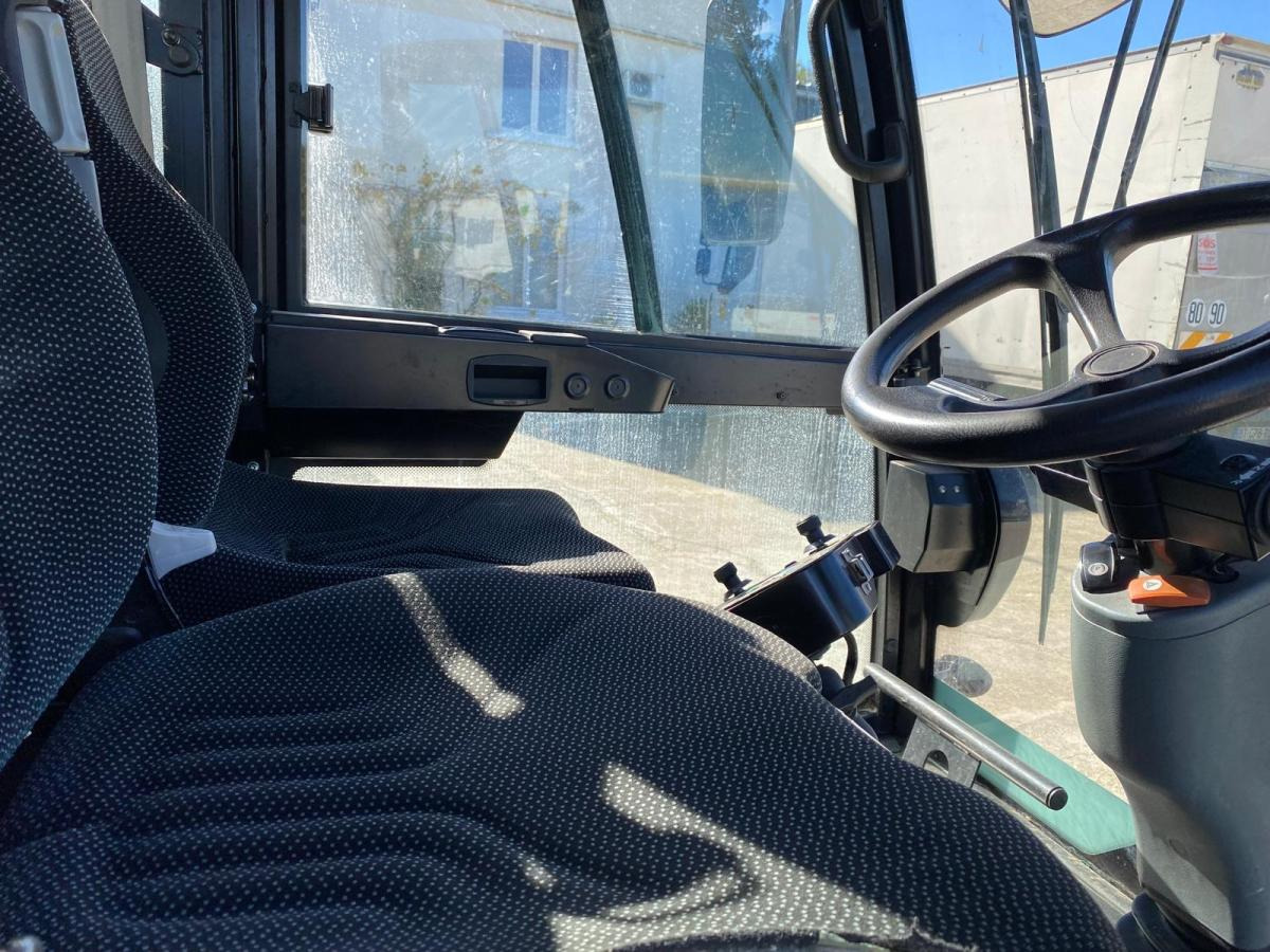 Mathieu Azura MC210 - Road sweeper: picture 5 Mathieu Azura MC210 - Road sweeper: picture 5