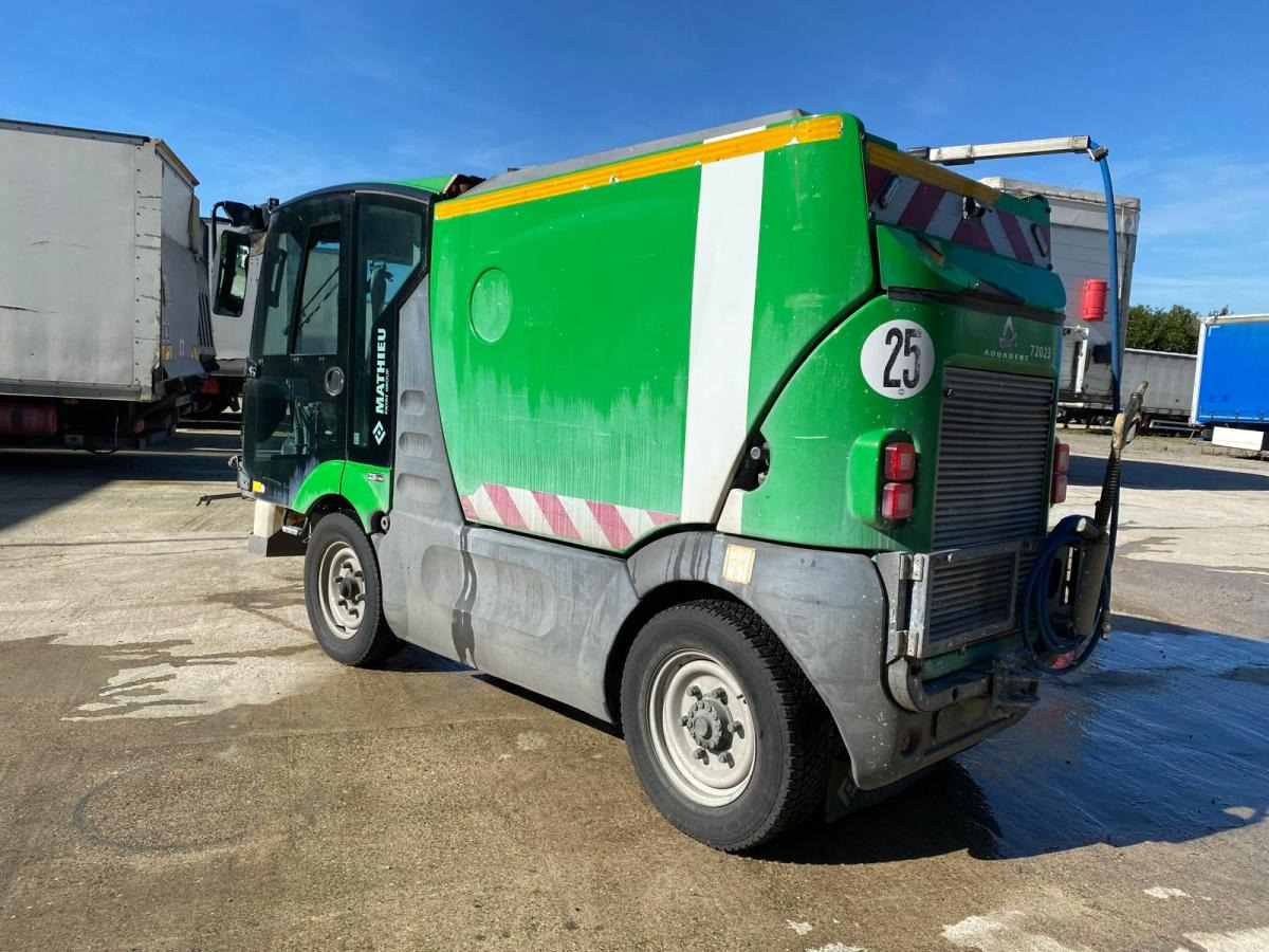 Mathieu Azura MC210 - Road sweeper: picture 4 Mathieu Azura MC210 - Road sweeper: picture 4