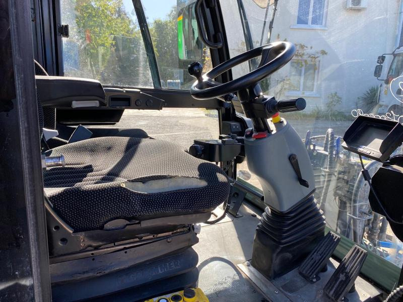 Mathieu Azura MC210 - Road sweeper: picture 3 Mathieu Azura MC210 - Road sweeper: picture 3