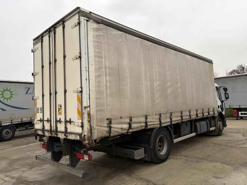 Renault Midlum 280 DXI - Curtain side truck: picture 3 Renault Midlum 280 DXI - Curtain side truck: picture 3