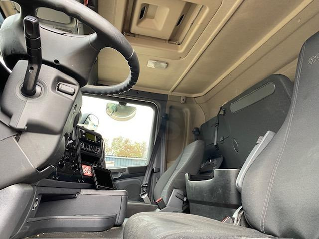 Scania G 410 - Refrigerated truck: picture 2 Scania G 410 - Refrigerated truck: picture 2