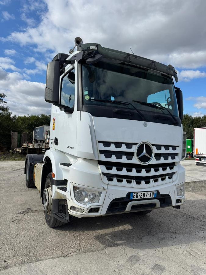 Mercedes Arocs 2045 - Tractor unit: picture 1 Mercedes Arocs 2045 - Tractor unit: picture 1