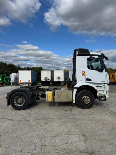 Mercedes Arocs 2045 - Tractor unit: picture 5 Mercedes Arocs 2045 - Tractor unit: picture 5