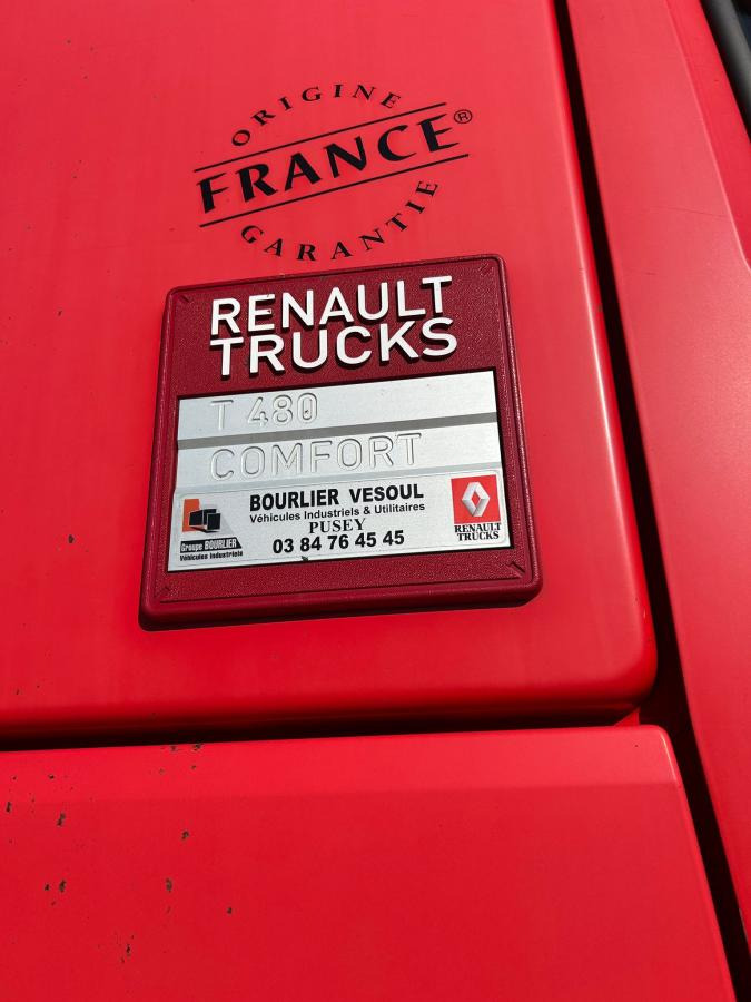 Renault T-Series 480 - Tractor unit: picture 5 Renault T-Series 480 - Tractor unit: picture 5