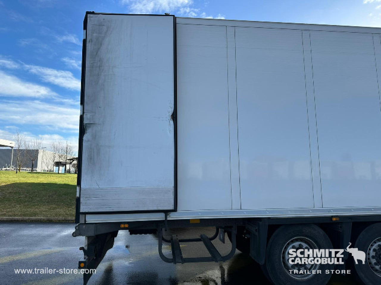 SCHMITZ Reefer Standard - Isothermal semi-trailer: picture 2 SCHMITZ Reefer Standard - Isothermal semi-trailer: picture 2