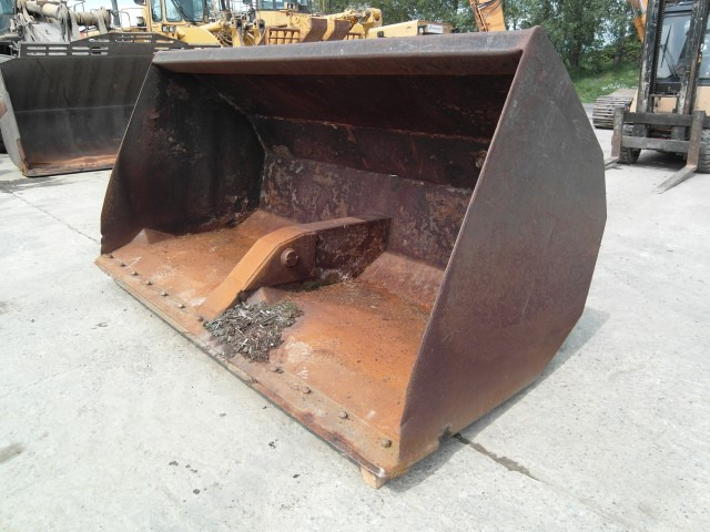 Case - Loader bucket for Construction machinery: picture 1 Case - Loader bucket for Construction machinery: picture 1