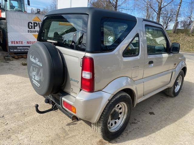 Suzuki Jimny - Car: picture 3 Suzuki Jimny - Car: picture 3
