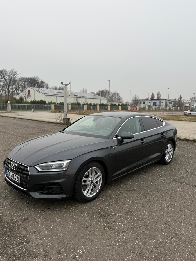 AUDI A5 Sportback (Typ F5) 2.0 TDI Schräghecklimousin - Car: picture 1 AUDI A5 Sportback (Typ F5) 2.0 TDI Schräghecklimousin - Car: picture 1