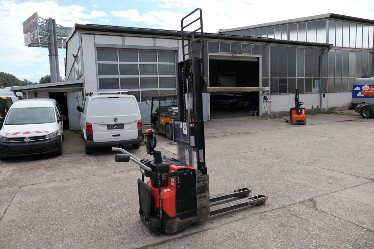 BT SWE 200D Batterie 46/2021 - Pallet truck: picture 1 BT SWE 200D Batterie 46/2021 - Pallet truck: picture 1