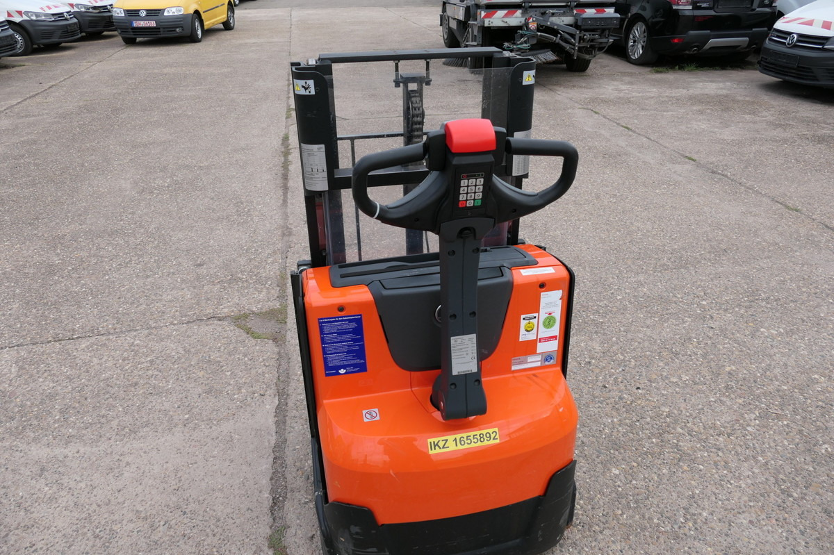 BT SWE 200D - Pallet truck: picture 3 BT SWE 200D - Pallet truck: picture 3