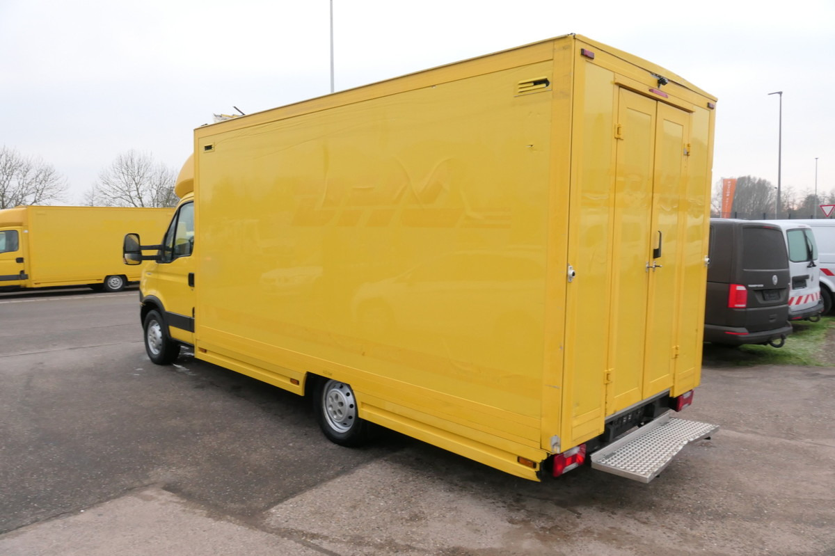 IVECO Daily 35 S11 C30C AUTOMATIK KAMERA MAXI KAMERA R - Closed box van: picture 4 IVECO Daily 35 S11 C30C AUTOMATIK KAMERA MAXI KAMERA R - Closed box van: picture 4